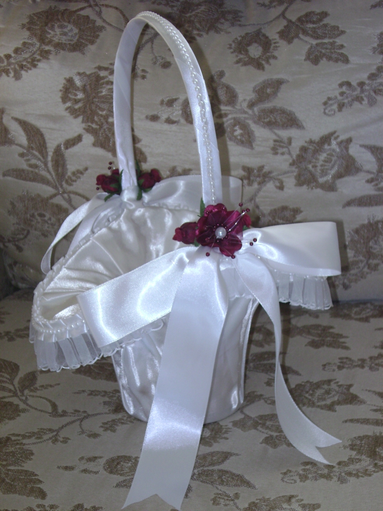 Item 204 Flower Girl Basket satin