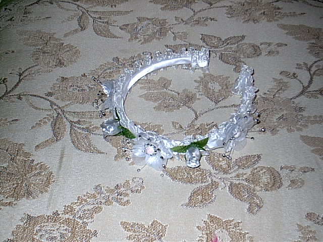 Item 283 Silver flower headpiece