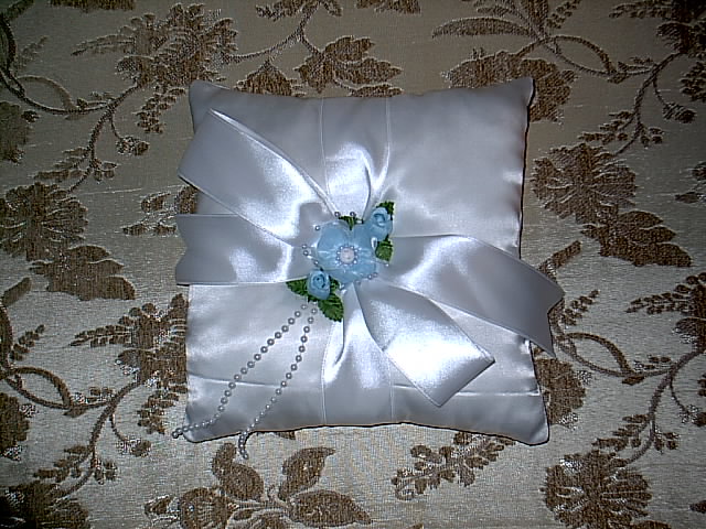 Item 160 Sky blue ring pillow